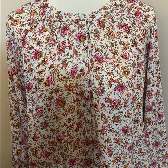 Old Navy Floral Boho Top. NWT. - Picture 3 of 14